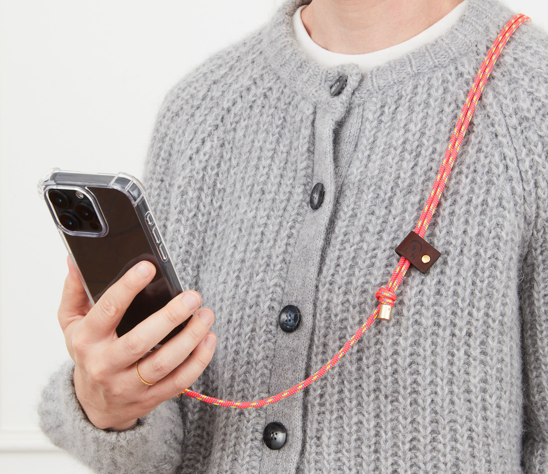 アクセサリー tope phone strup Introducing the Rope Phone Sling — A New Chapter with Re:Made