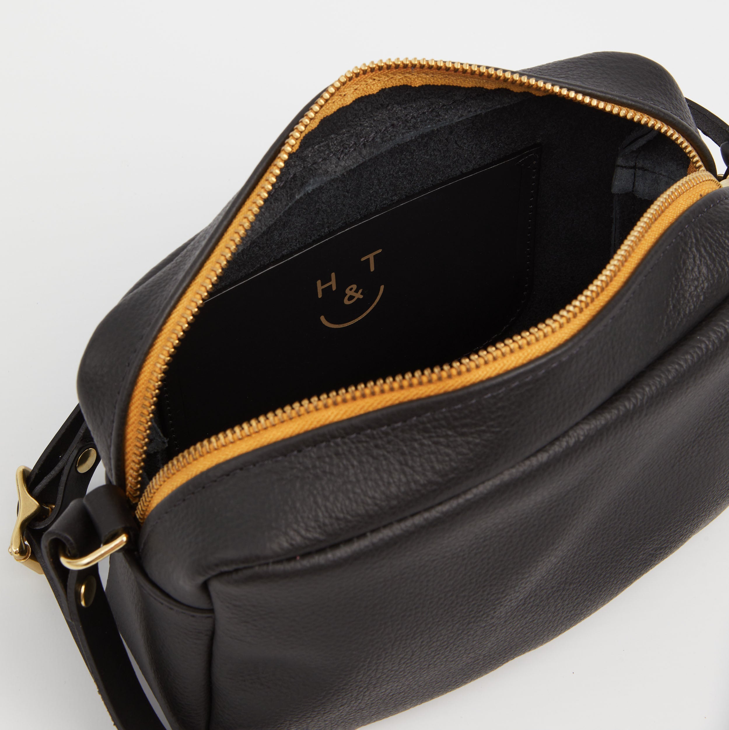 Honey and Toast women's leather handbag Katie zip camera bag black