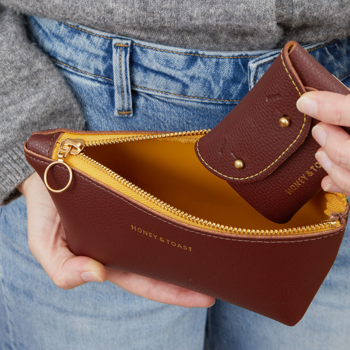 Honey and Toast women's leather purse Cora zipped case conker and yellow