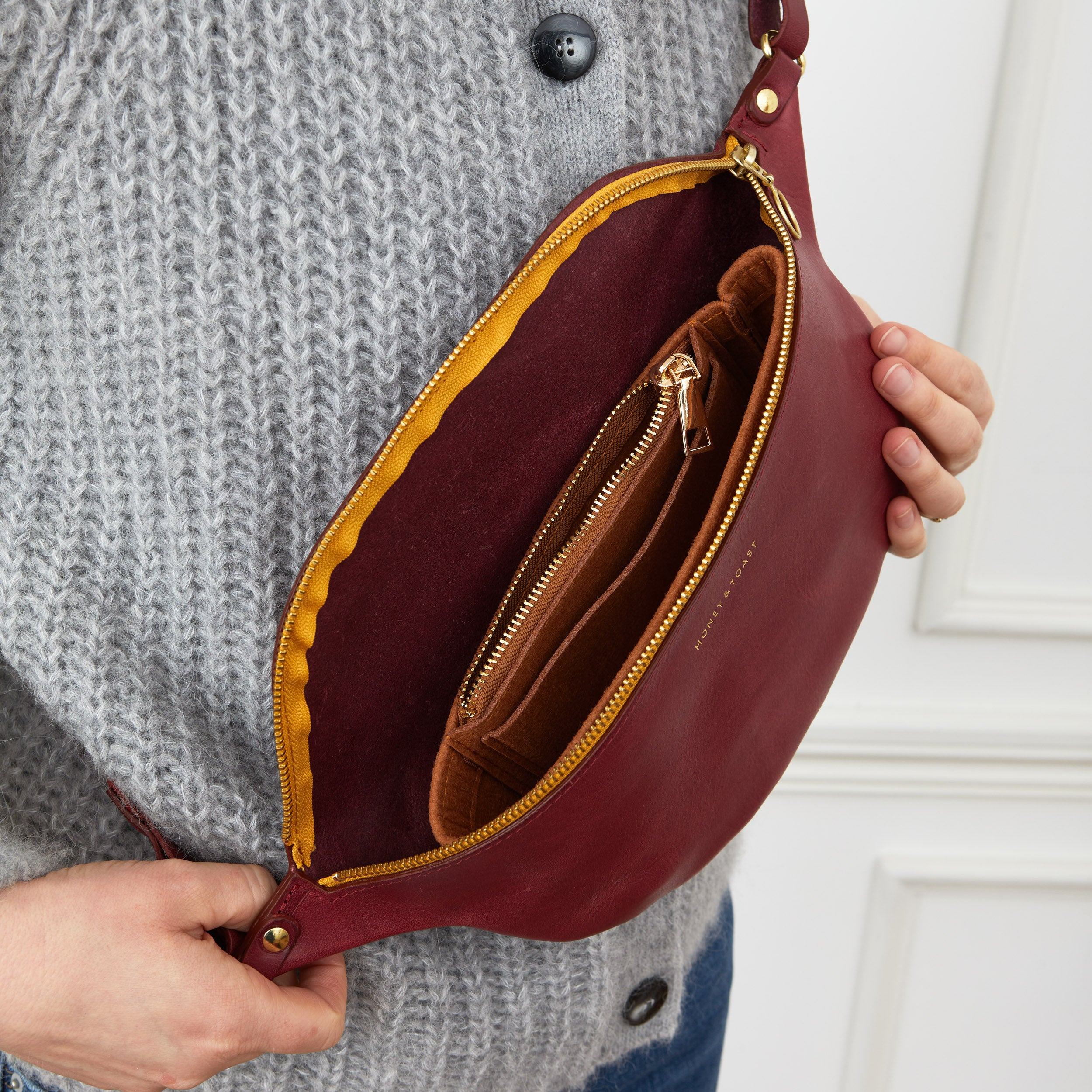 Honey & Toast Apparel & Accessories Insert organiser for Frances sling bag tan