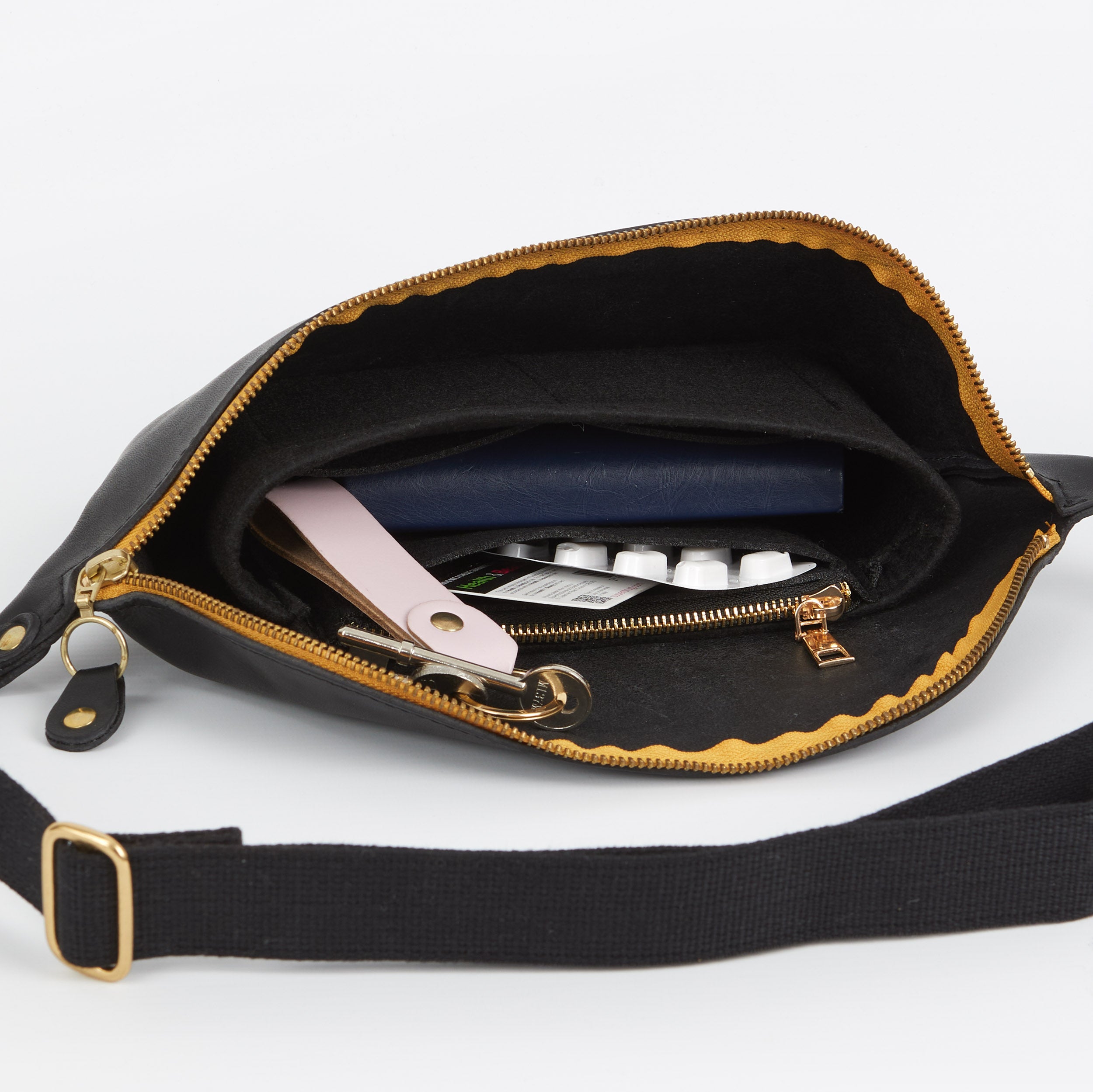 Honey & Toast Insert organiser for Frances sling bag black