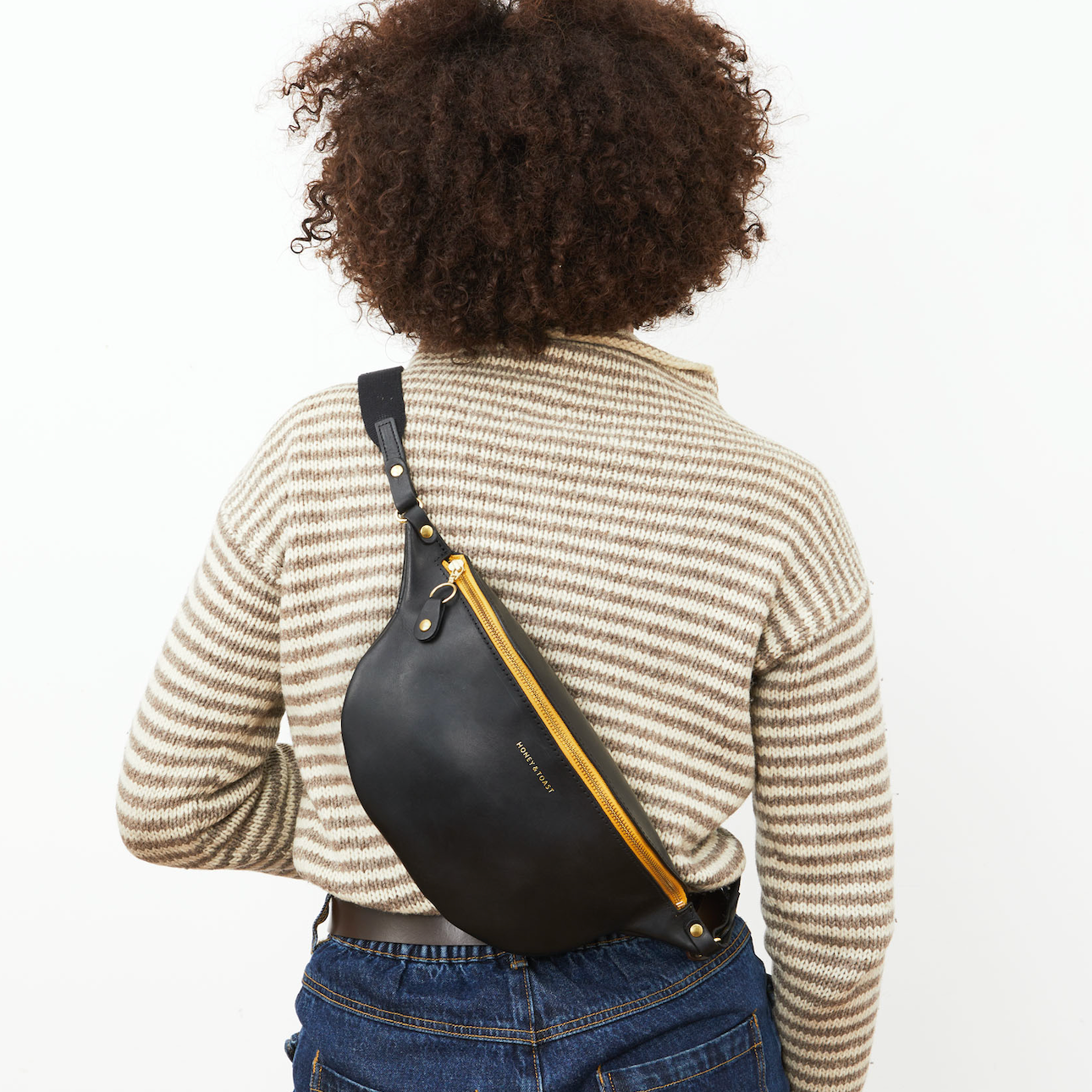 https://www.honeyandtoast.co.uk Frances bum bag black