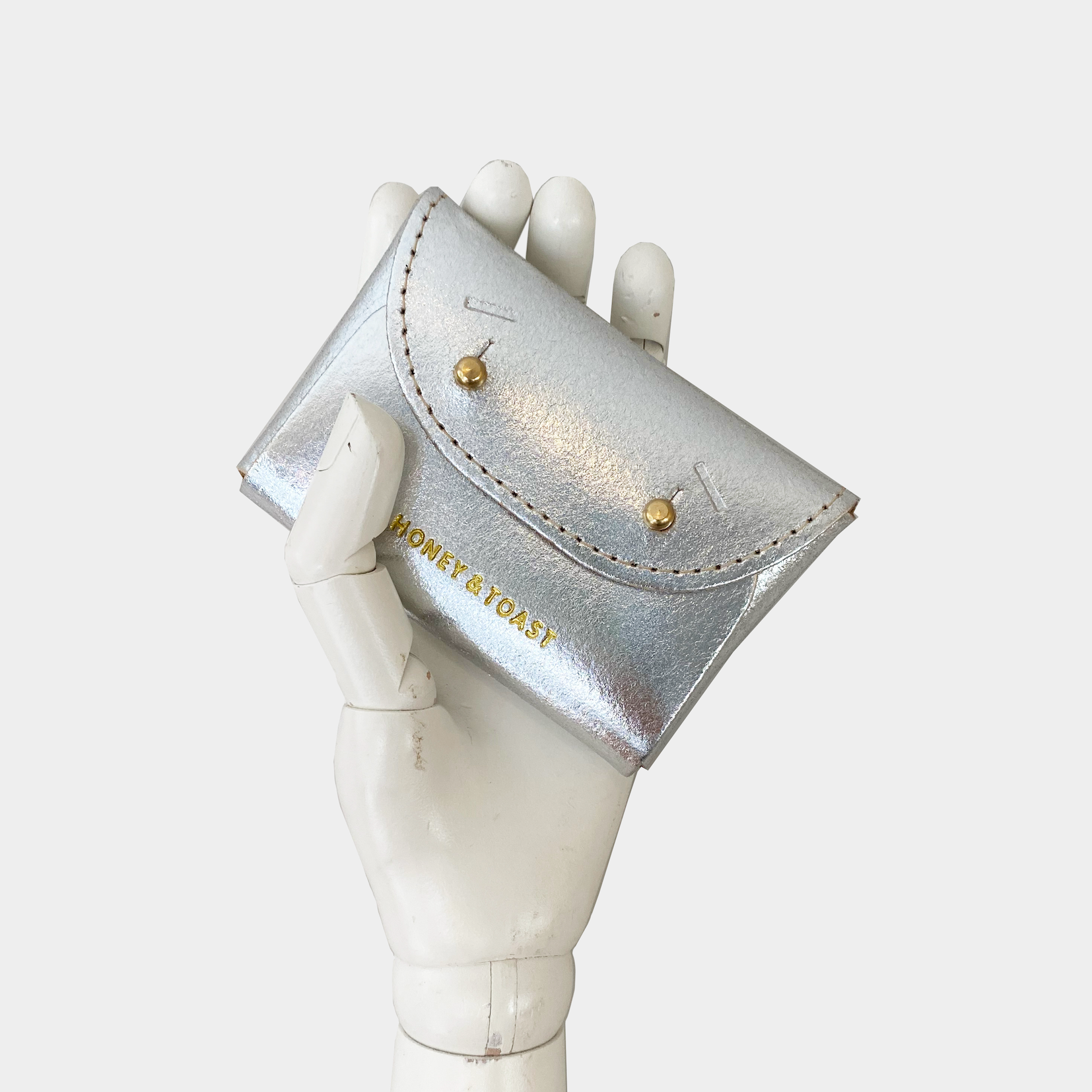 https://www.honeyandtoast.co.uk women's leather purse Jester card holder silver SAMPLE SALE