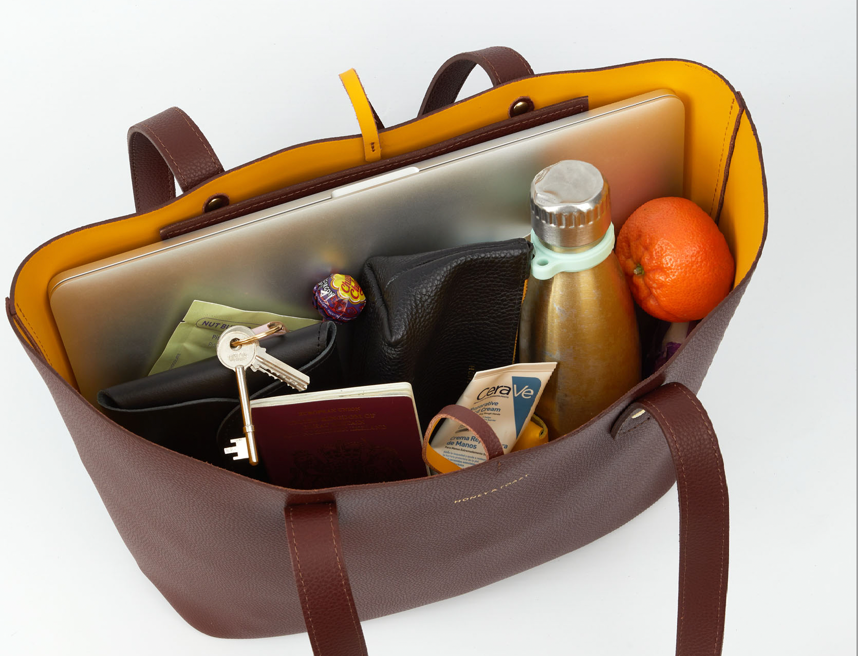 The Handbag Hat Trick: How to get Organised With Small Leather Goods
