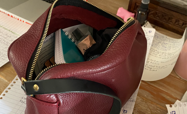 Discover The Unexpected Things Women Carry