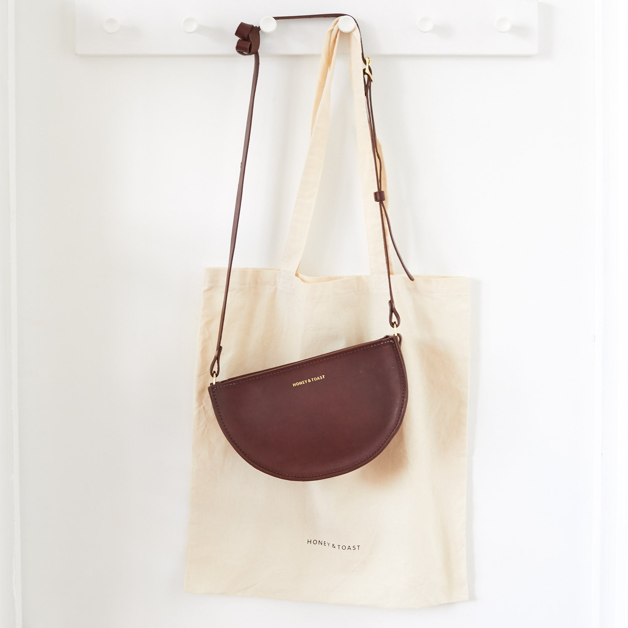 Honey & Toast H&T cotton tote bag