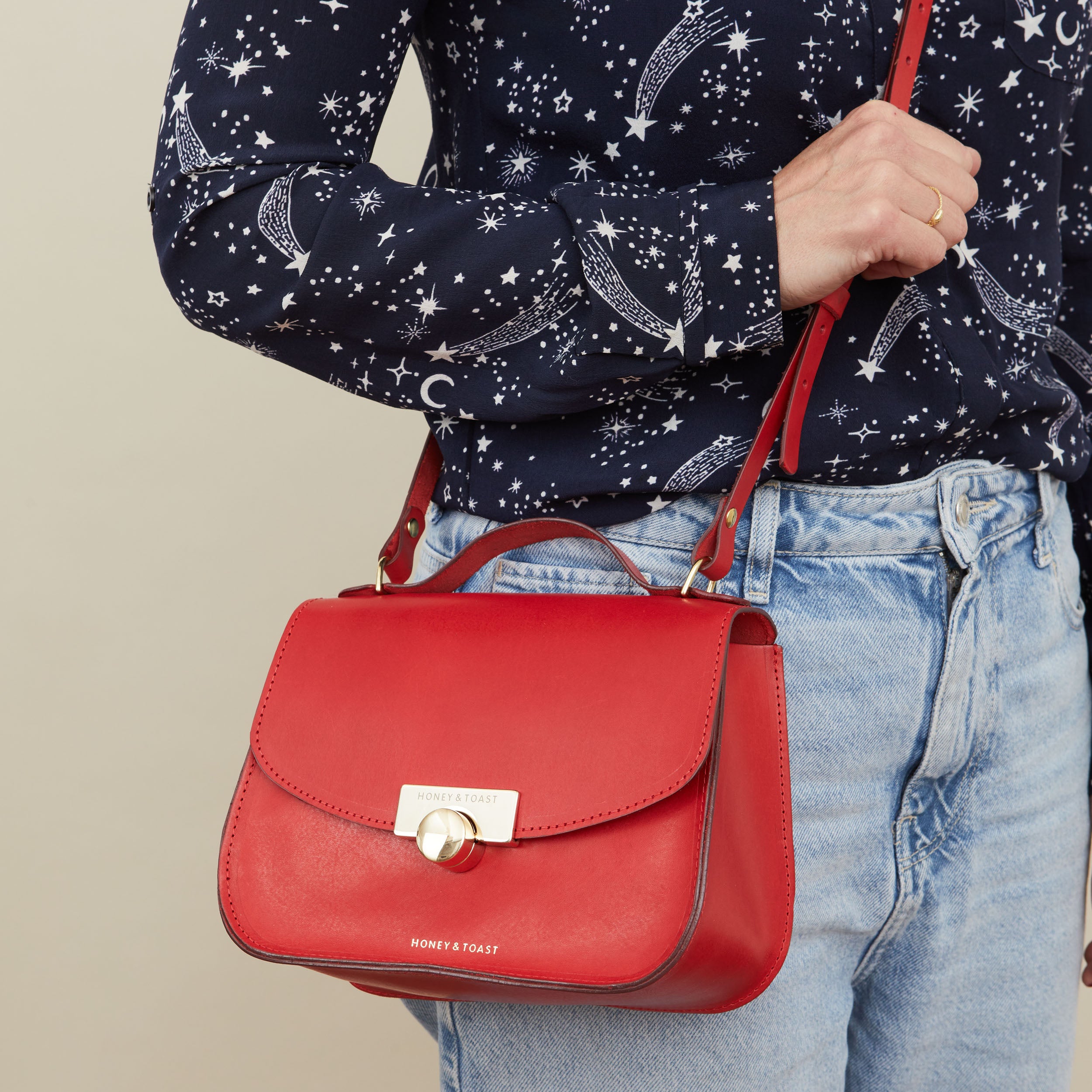 https://www.honeyandtoast.co.uk women's leather handbag Ava satchel red HTLLG030RED