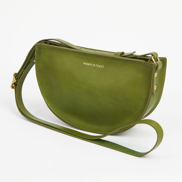 https://www.honeyandtoast.co.uk women's leather handbag Half moon bag fern SAMPLE SALE