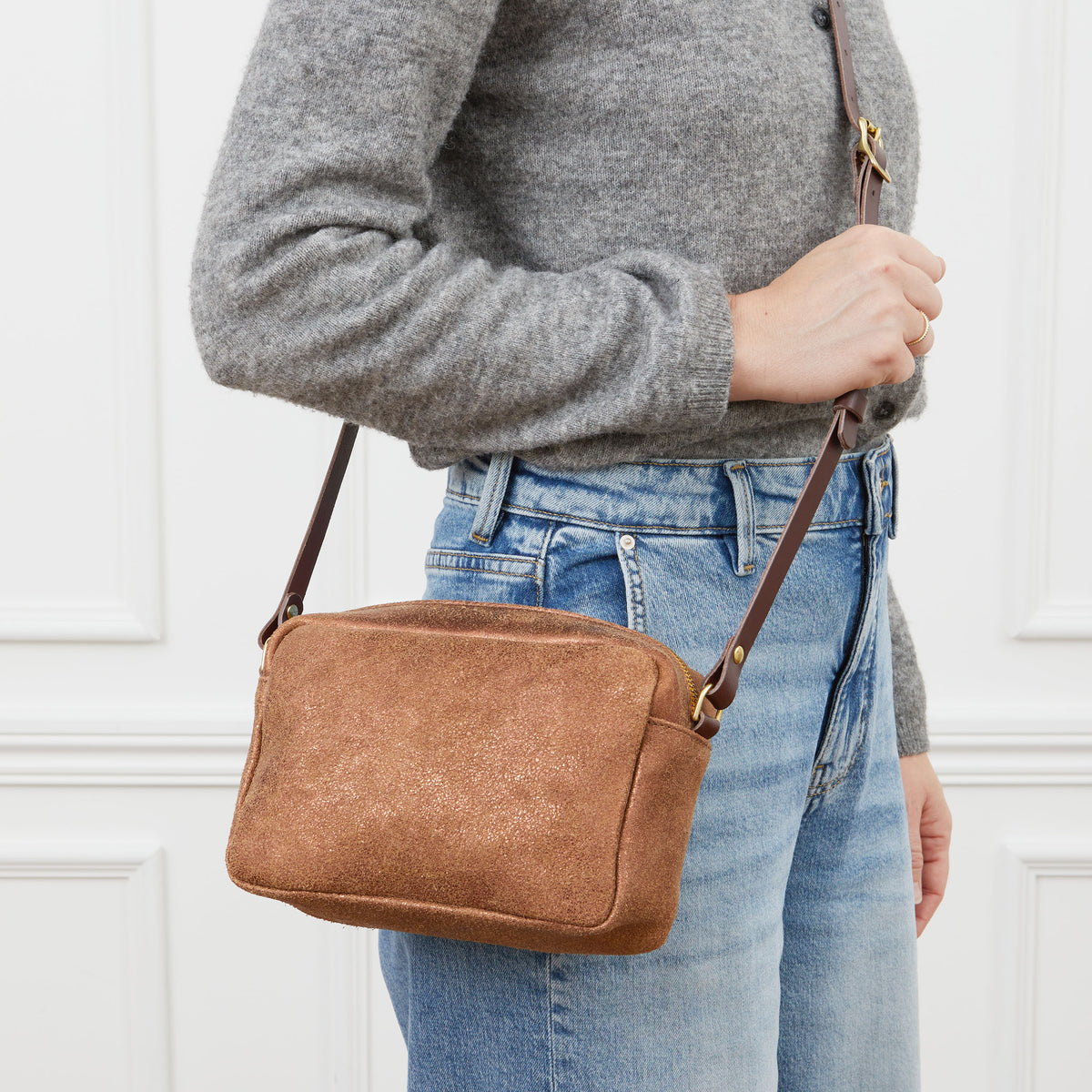 https://www.honeyandtoast.co.uk women's leather handbag Katie zip camera bag metallic bronze