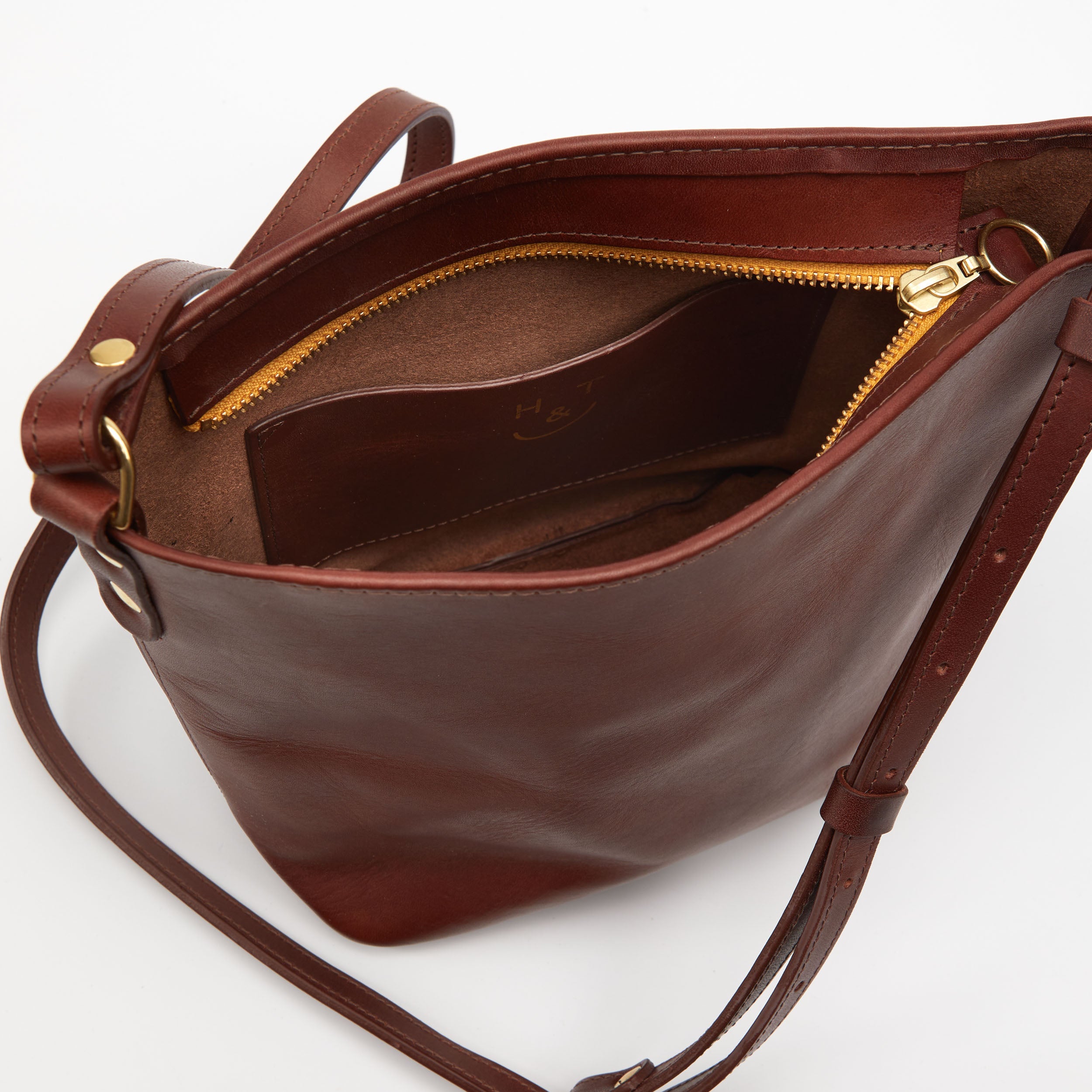 https://www.honeyandtoast.co.uk women's leather handbag Mini Libby conker