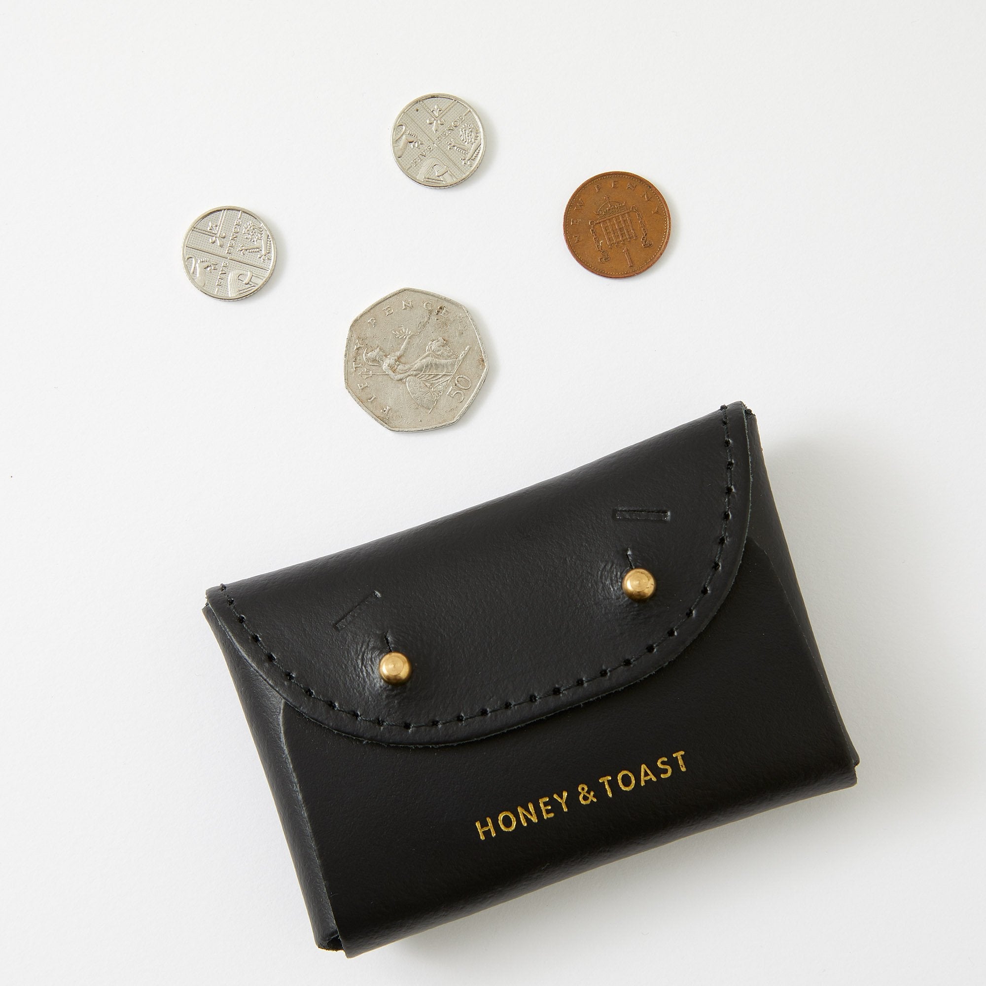 https://www.honeyandtoast.co.uk women's leather purse Jester card holder black