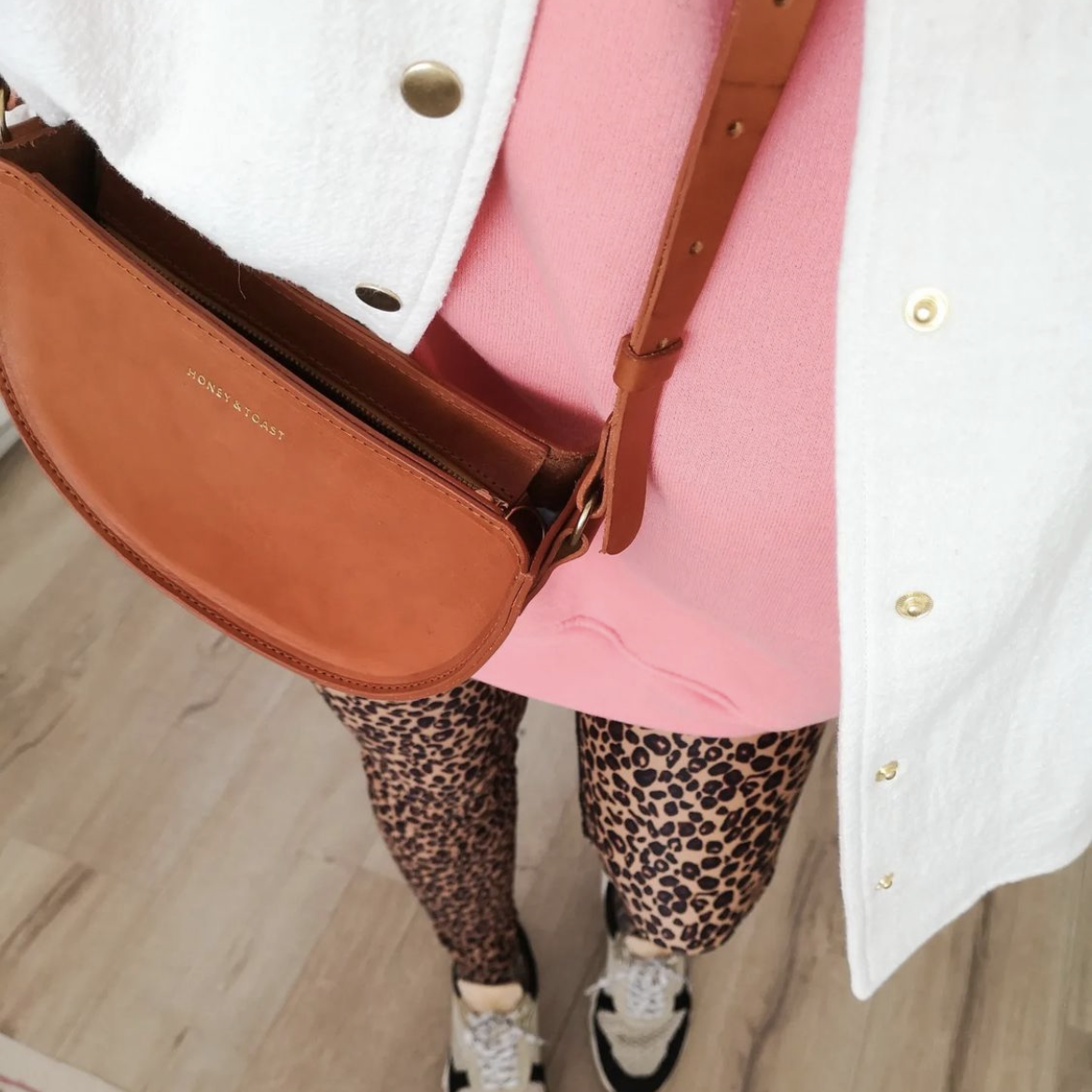 https://www.honeyandtoast.co.uk Half moon bag tan